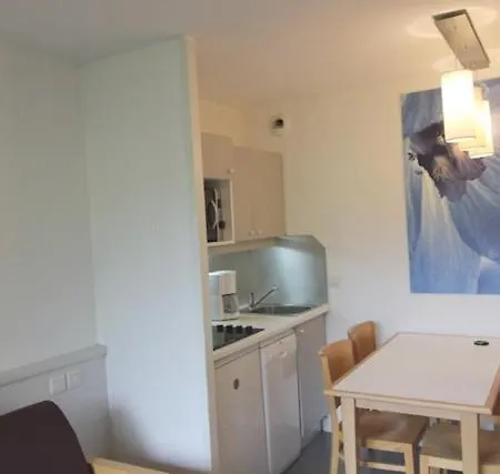 Studio Cabine La Daille Apartment *
